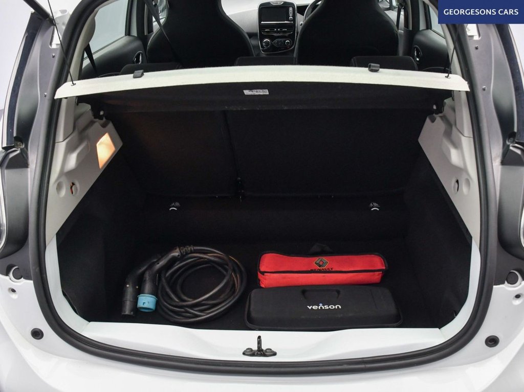 Used Renault Zoe 2019 for sale - 77667093: Photo 9