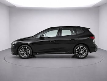 Used BMW 2 Series 2023 for sale - 79375854: Photo