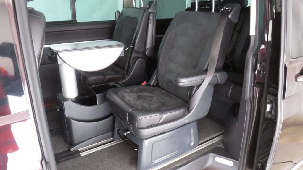 Used Volkswagen Caravelle 2016 for sale - 77820718: Photo 6