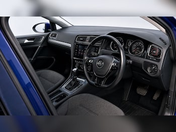 Used Volkswagen Golf 2018 for sale - 79265204: Photo