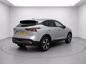 Used Nissan Qashqai 2024 for sale - 79288504: Photo