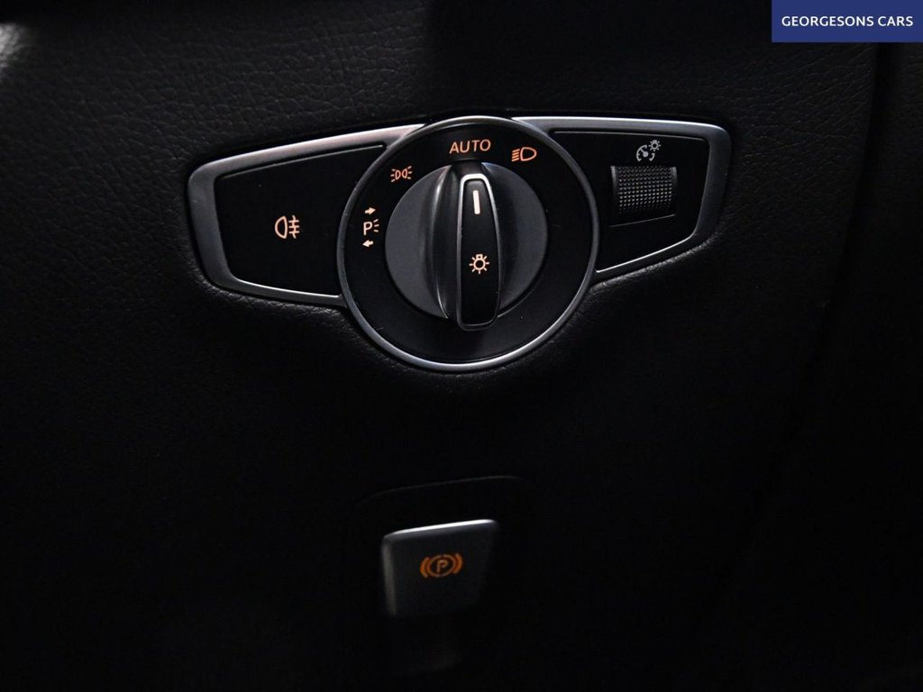 Used Mercedes-Benz EQC 2022 for sale - 77048668: Photo 30