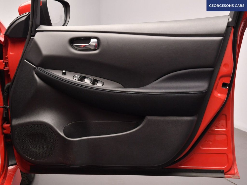 Used Nissan Leaf 2022 for sale - 76469893: Photo 18