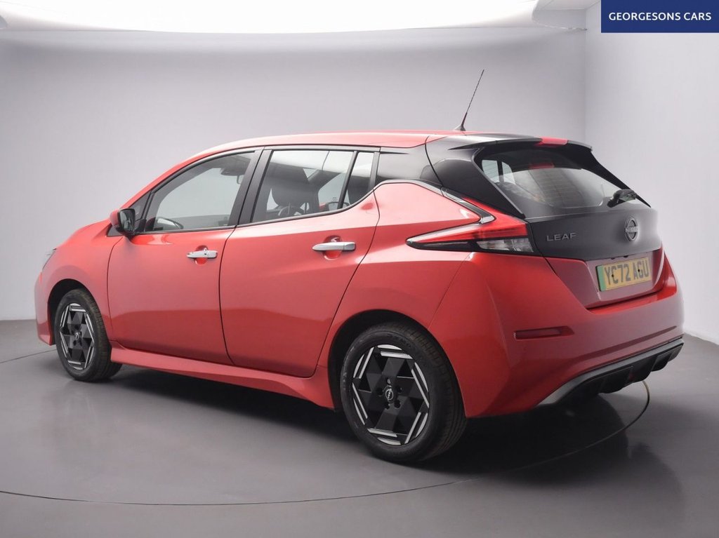 Used Nissan Leaf 2022 for sale - 76469893: Photo 2