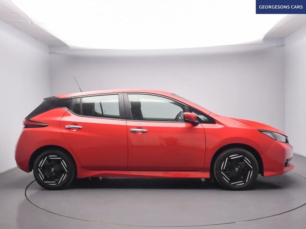 Used Nissan Leaf 2022 for sale - 76469893: Photo 6