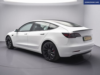 Used Tesla Model 3 2023 for sale - 77139520: Photo