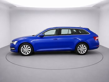 Used Skoda Superb 2022 for sale - 79422381: Photo