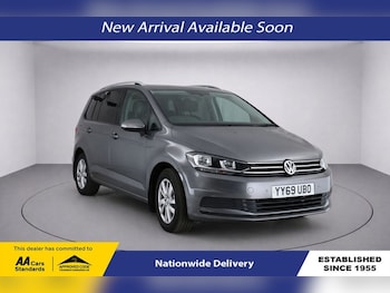 Used Volkswagen Touran 2019 for sale - 78401530: Photo