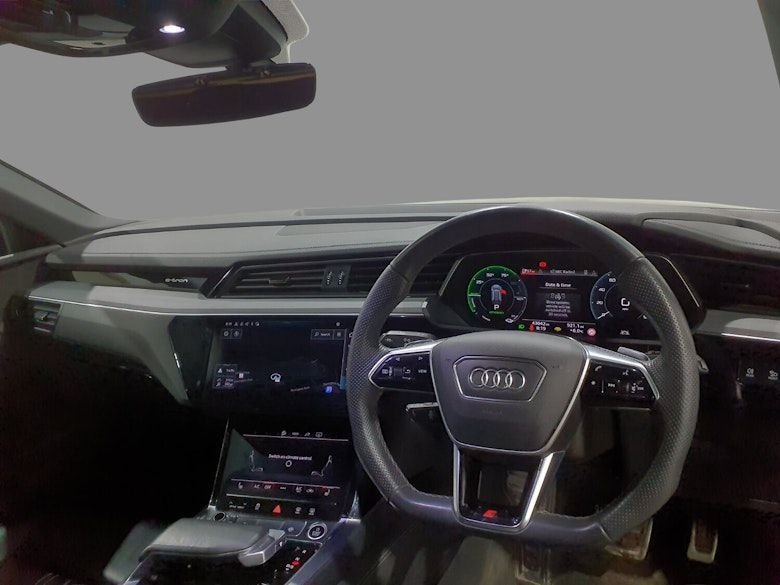 Used Audi Q8 2023 for sale - 77139513: Photo 5