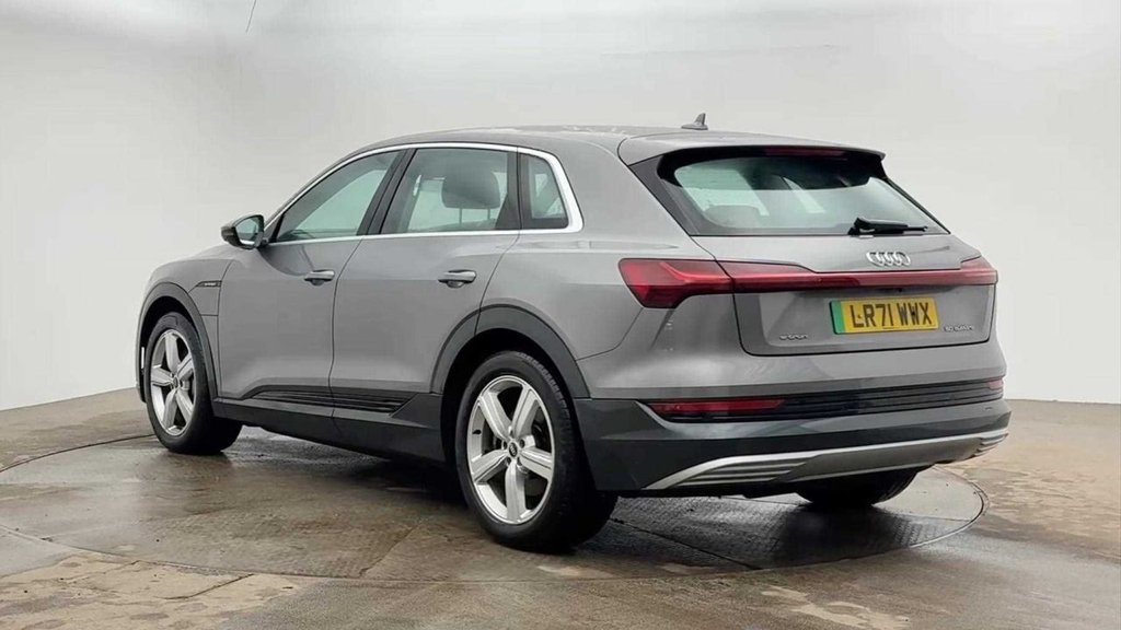 Used Audi e-tron 2021 for sale - 78166917: Photo 2