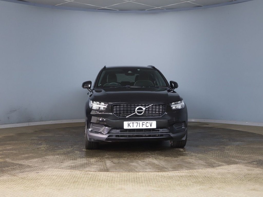 Used Volvo XC40 2021 for sale - 77302211: Photo 2