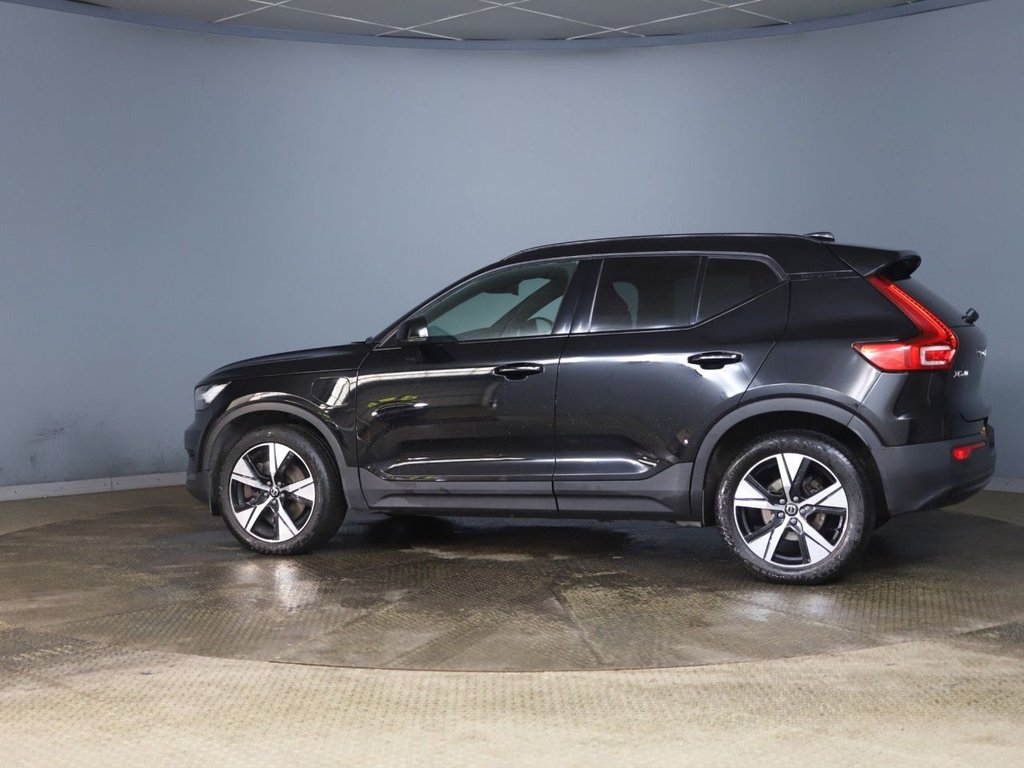 Used Volvo XC40 2021 for sale - 77302211: Photo 3