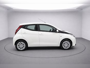 Used Toyota AYGO 2021 for sale - 78543923: Photo