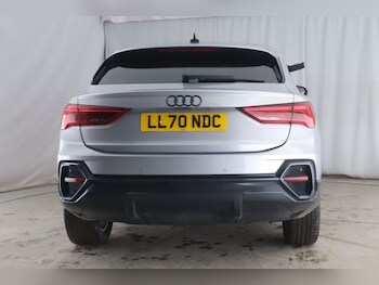 Used Audi Q3 2020 for sale - 77133732: Photo