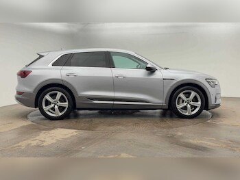 Used Audi e-tron 2021 for sale - 77748035: Photo