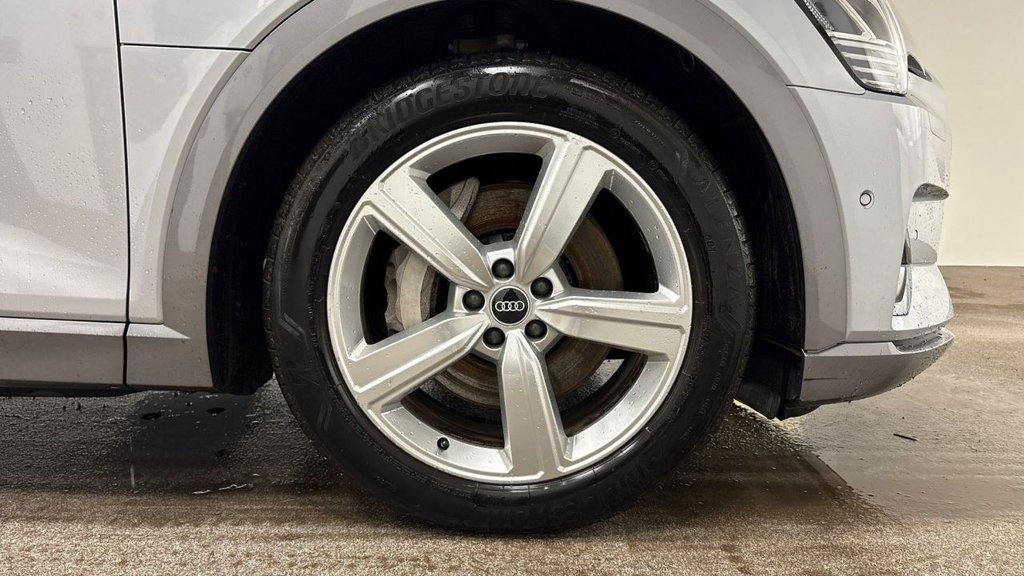 Used Audi e-tron 2021 for sale - 77748035: Photo 5
