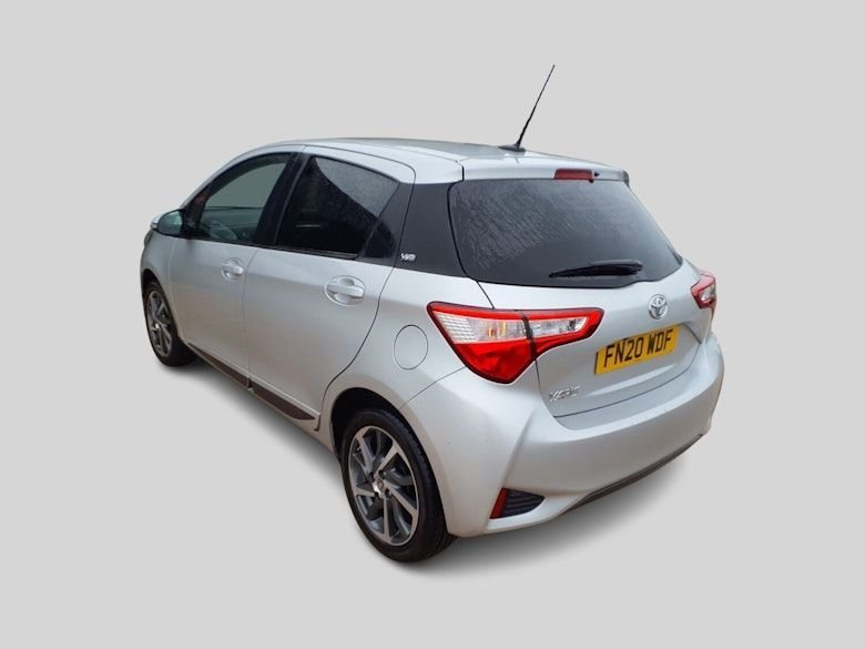 Used Toyota Yaris 2020 for sale - 77719845: Photo 3