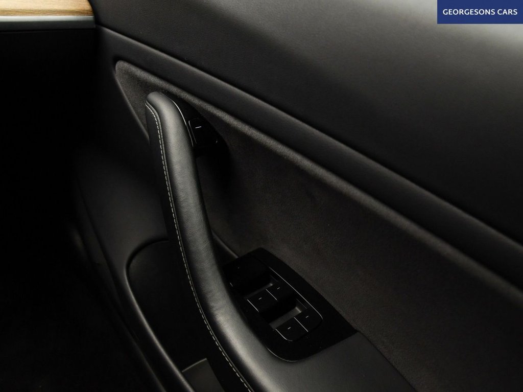 Used Tesla Model 3 2019 for sale - 77608460: Photo 37