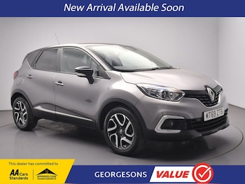 Used Renault Captur 2019 for sale - 79400417: Photo