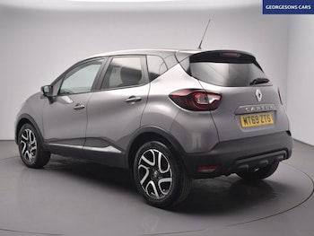 Used Renault Captur 2019 for sale - 79400417: Photo