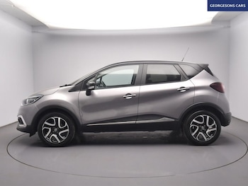 Used Renault Captur 2019 for sale - 79400417: Photo