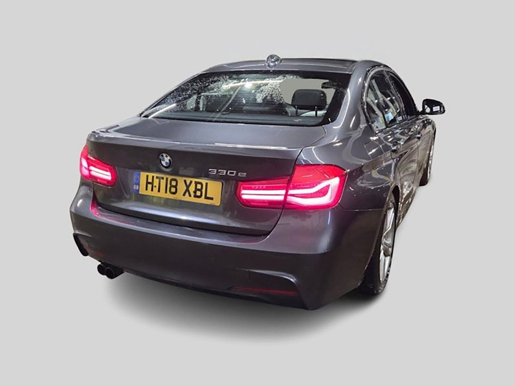 Used BMW 3 Series 2018 for sale - 77747904: Photo 3