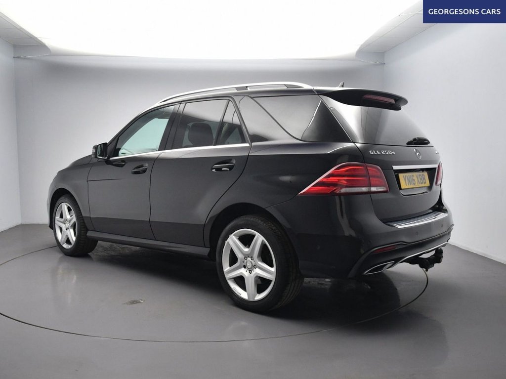 Used Mercedes-Benz GLE 2016 for sale - 77049039: Photo 2