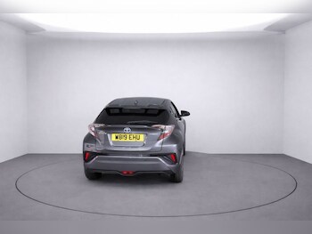 Used Toyota C-HR 2019 for sale - 78314871: Photo