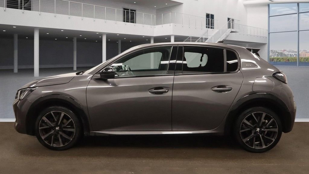 Used Peugeot 208 2023 for sale - 77477407: Photo 5