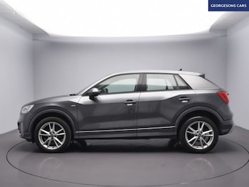 Used Audi Q2 2020 for sale - 77681159: Photo