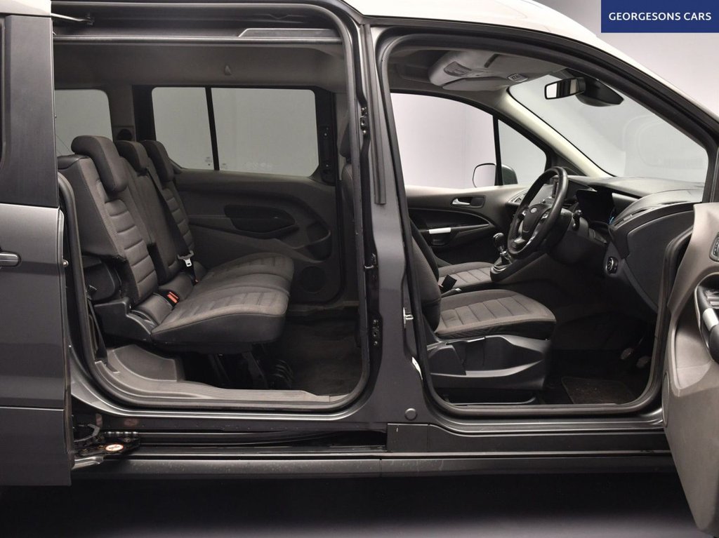 Used Ford Grand Tourneo Connect 2020 for sale - 77383598: Photo 13