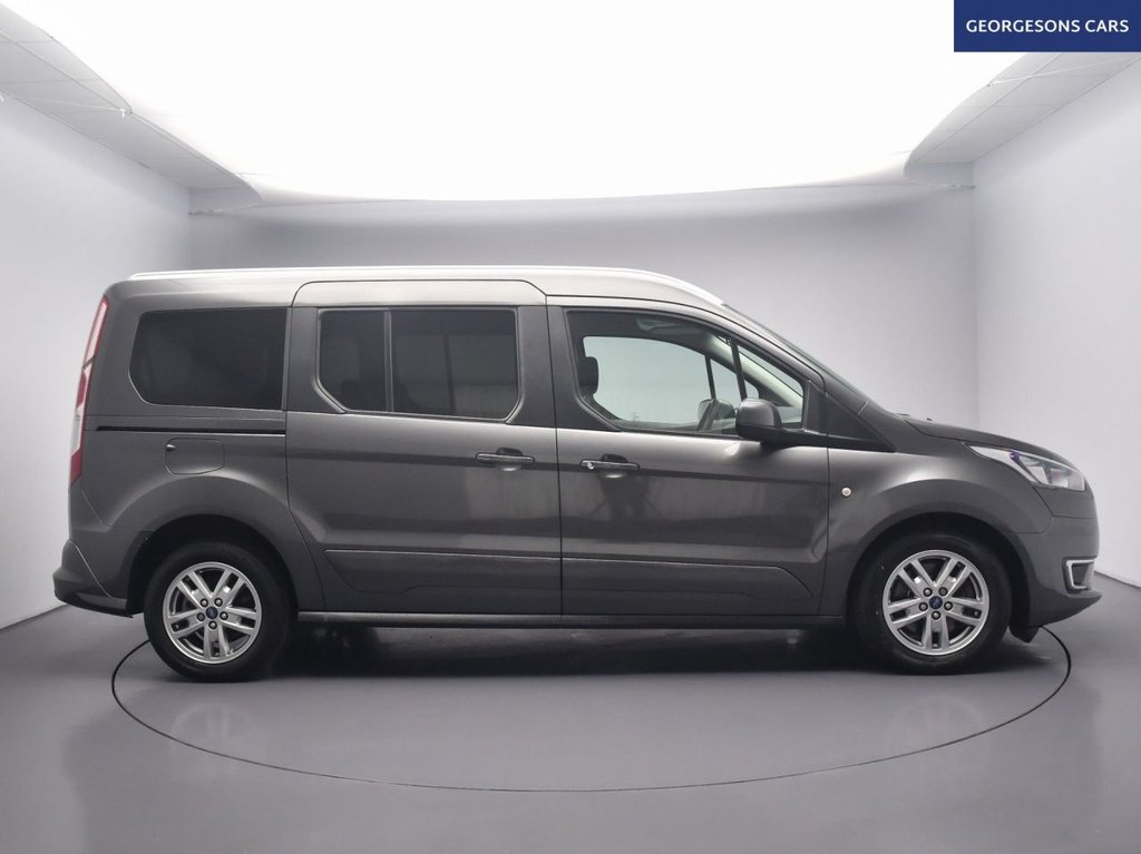 Used Ford Grand Tourneo Connect 2020 for sale - 77383598: Photo 6