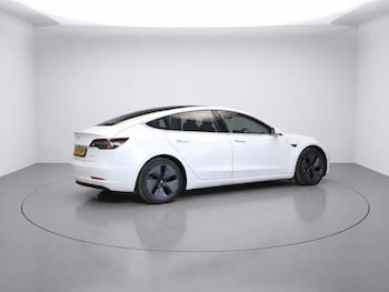 Used Tesla Model 3 2020 for sale - 79318504: Photo