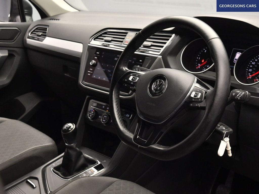 Used Volkswagen Tiguan 2017 for sale - 77654766: Photo 12