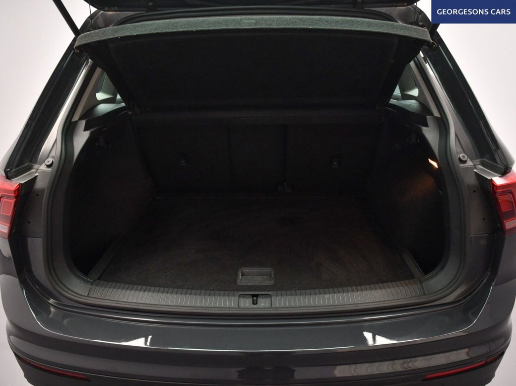 Used Volkswagen Tiguan 2017 for sale - 77654766: Photo 9