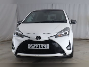 Used Toyota Yaris 2020 for sale - 77642457: Photo