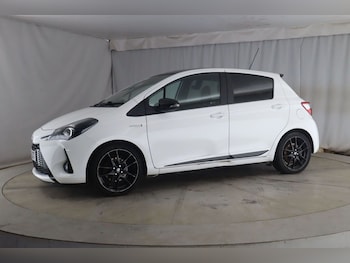 Used Toyota Yaris 2020 for sale - 77642457: Photo