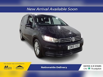 Used Volkswagen Touran 2019 for sale - 77227696: Photo