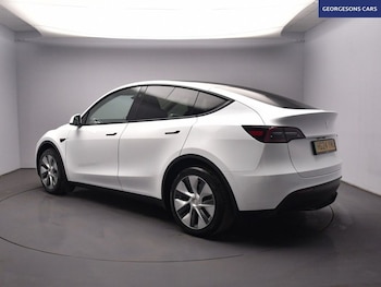 Used Tesla Model Y 2024 for sale - 79233175: Photo