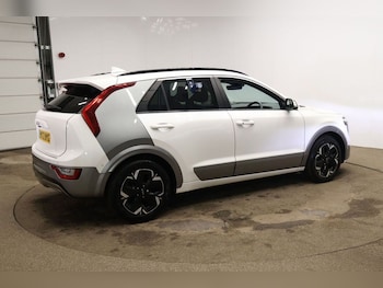 Used Kia Niro 2023 for sale - 77546789: Photo