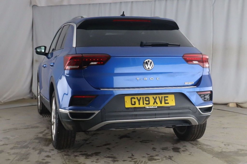 Used Volkswagen T-Roc 2019 for sale - 77436520: Photo 4