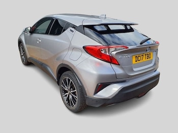 Used Toyota C-HR 2017 for sale - 75777230: Photo