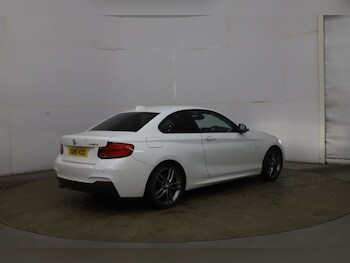 Used BMW 2 Series 2018 for sale - 75911973: Photo