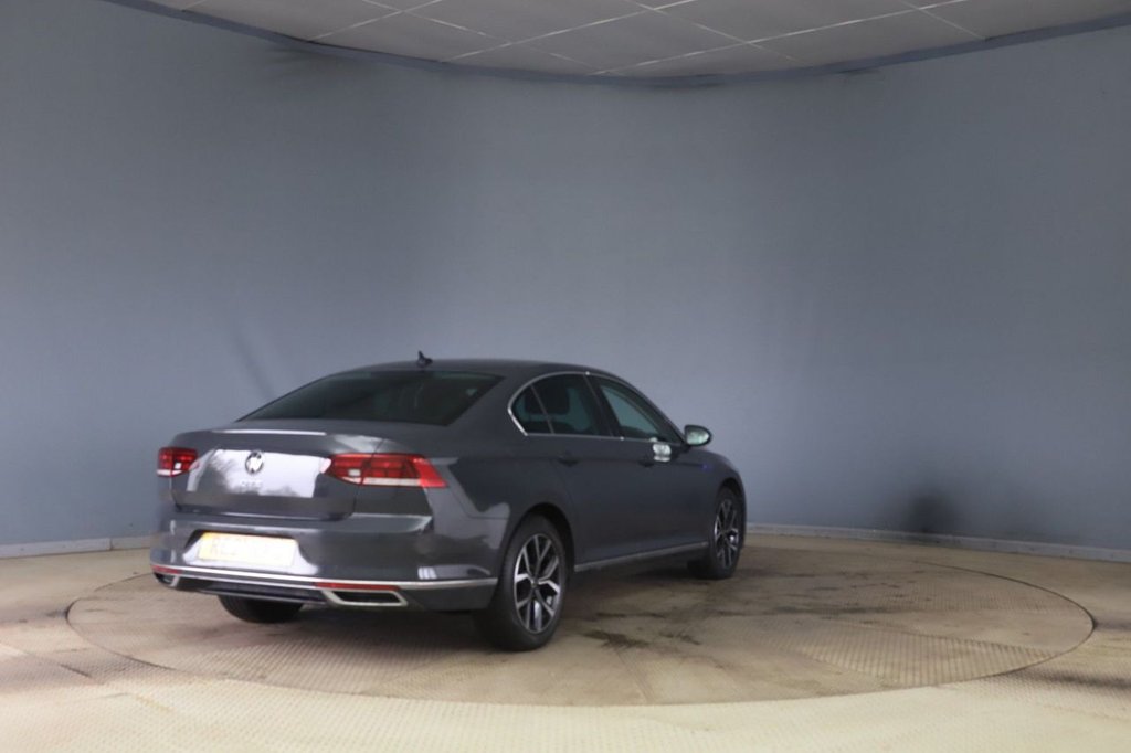 Used Volkswagen Passat 2021 for sale - 77919872: Photo 4