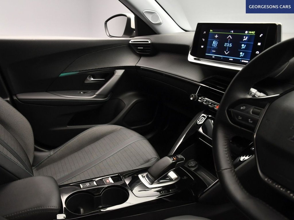 Used Peugeot E-2008 2021 for sale - 77171845: Photo 20