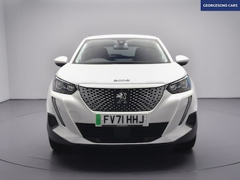 Used Peugeot E-2008 2021 for sale - 77171845: Photo