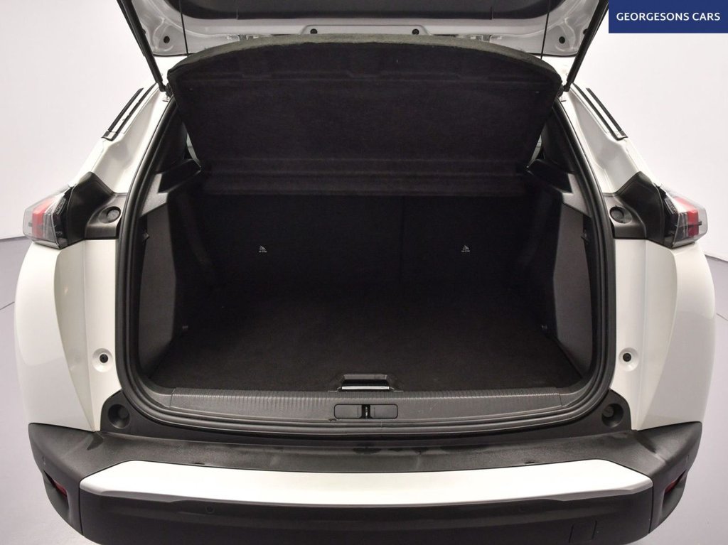 Used Peugeot E-2008 2021 for sale - 77171845: Photo 9