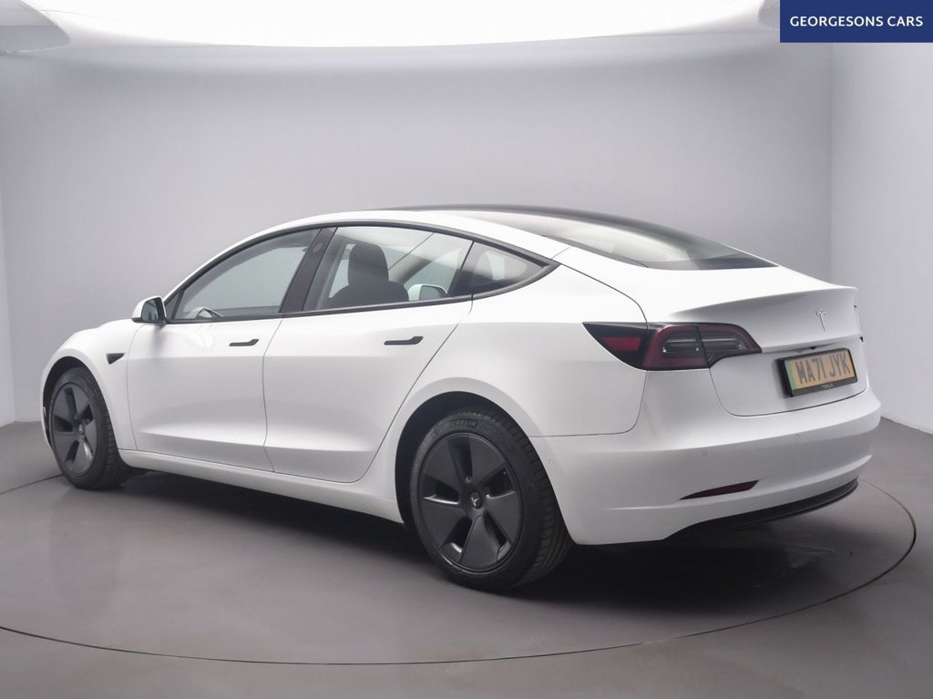 Used Tesla Model 3 2021 for sale - 76132067: Photo 2