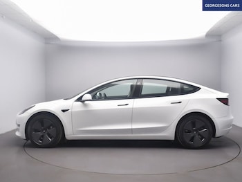 Used Tesla Model 3 2021 for sale - 76132067: Photo 3