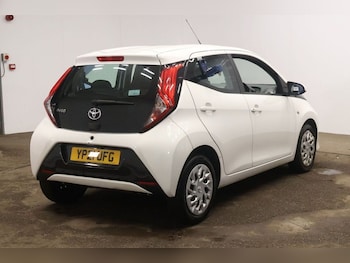 Used Toyota AYGO 2021 for sale - 77370182: Photo